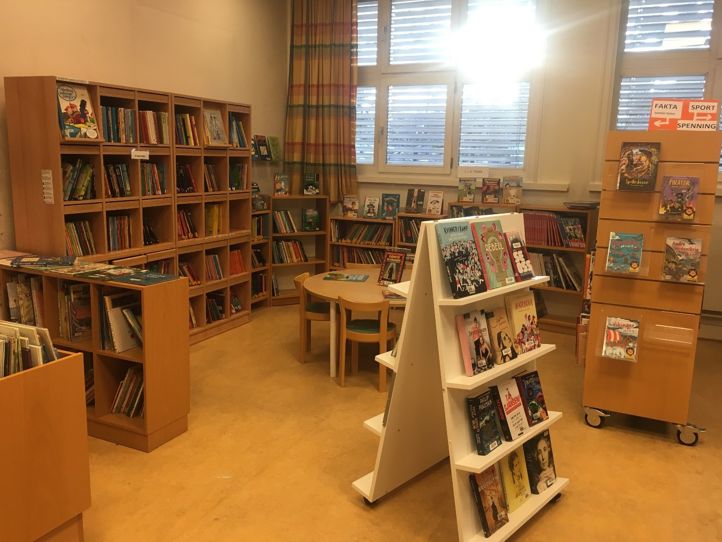 Bilde av biblioteket